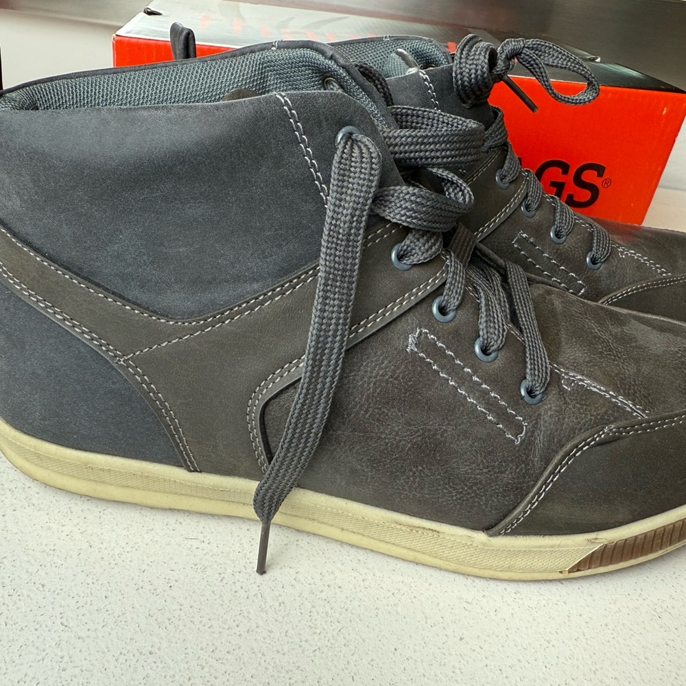Deer Stags Men's Charcoal High-Top Sneakers